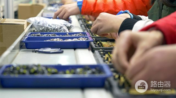 电子厂上班怎么样(电脑厂工作如何)