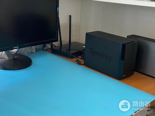 在家收拾我的电脑工作台(在家收拾我的电脑工作台英文)