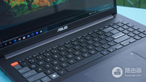 开学季怎么选笔记本(开学如何选择电脑)