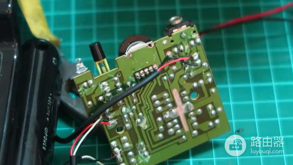 电脑喇叭一声道无声维修DIY(喇叭在电脑不出声)