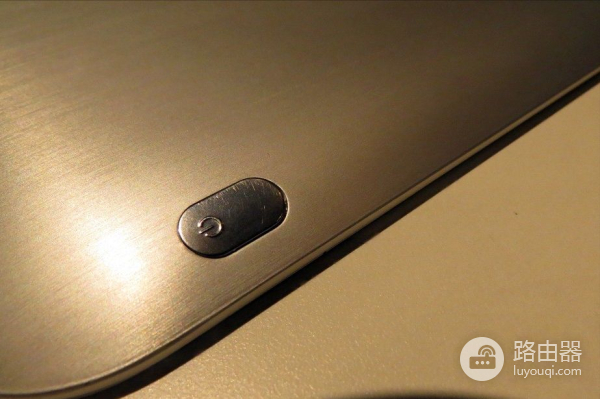 平板电脑开不了机(教育系列的平板电脑开不了机)