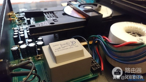 我用过近30台CD机,一定不要怀疑优质碟机在音响中的重要性