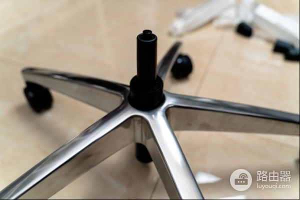 黑白调人体工学电脑椅(黑白调的人体工学椅怎么样)