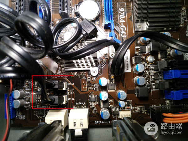 组装电脑如何接跳线(如何组装电脑接线)