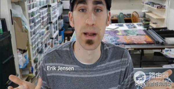 这个男人用电脑键盘绘制各种世界名画(如何画电脑键盘)