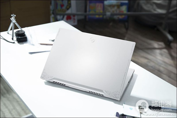 华硕天选Air拆机评测(华硕电脑如何拆机)