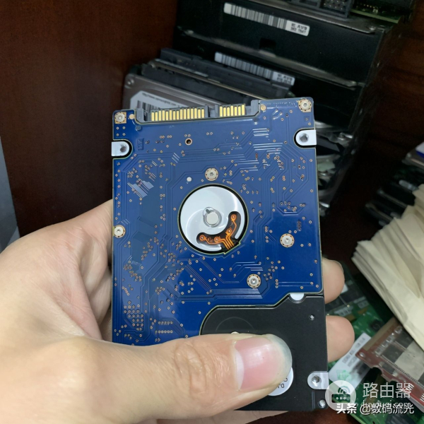 小白买硬件组装电脑要注意哪些(小白买硬件组装电脑要注意哪些事项)