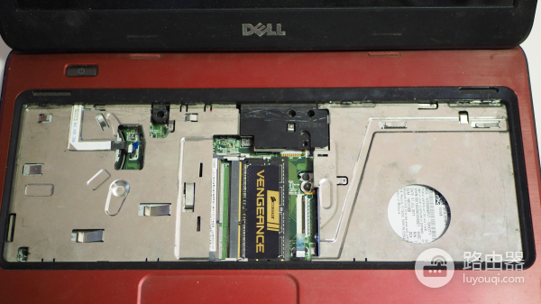 旧笔记本光驱换SSD(如何换电脑光驱)