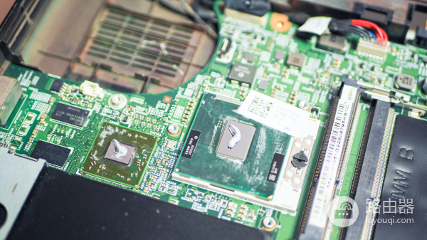 旧笔记本光驱换SSD(如何换电脑光驱)