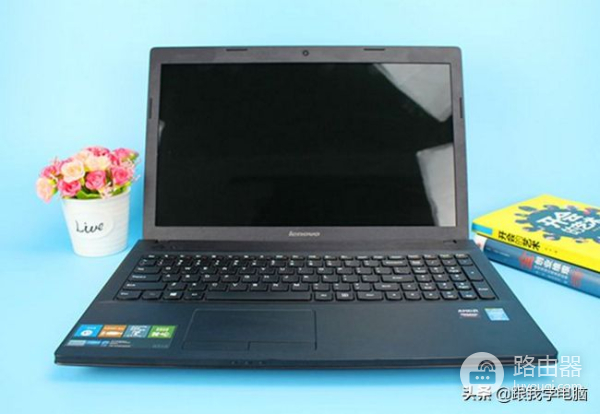 联想笔记本按开机键(联想电脑 如何开机)