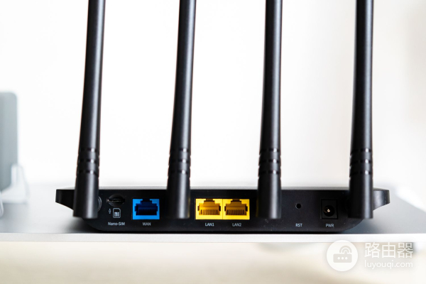 摆脱宽带入户限制,一招教你让拉不了网线的老房也能用WiFi