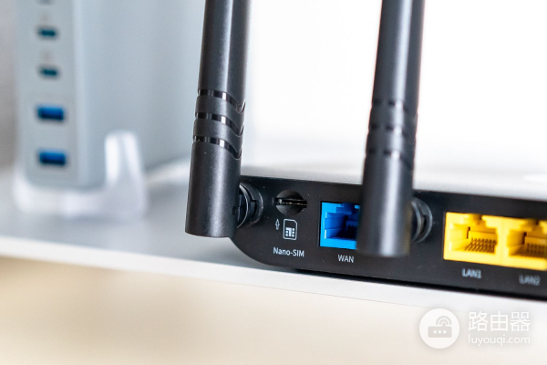 摆脱宽带入户限制,一招教你让拉不了网线的老房也能用WiFi