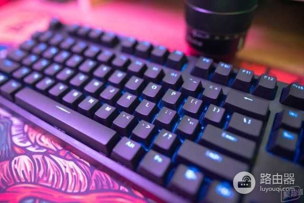 雷柏V708多模式无线游戏键盘评测:平价可编程的蓝牙机械键盘
