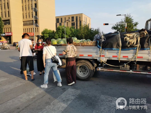 学生在门店花6000买的联想电脑(学生在门店花6000买的联想电脑可以吗)