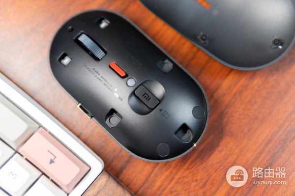 把小爱同学塞进电脑里?小米小爱鼠标100多块搞定高效办公