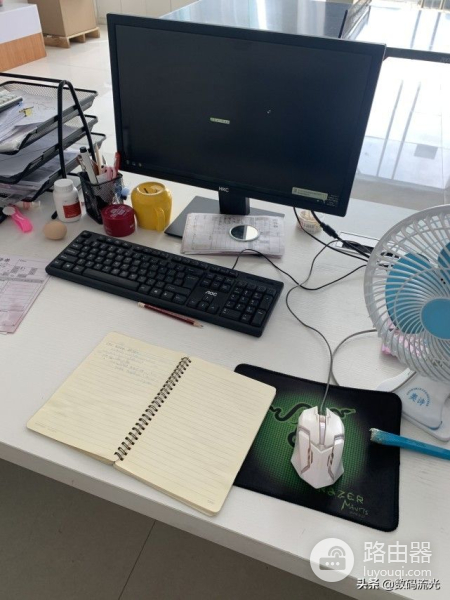 前台电脑不开机了(做前台不会电脑怎么办呢)