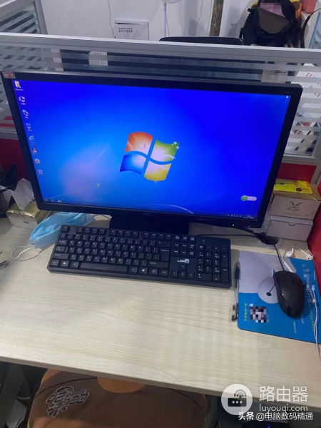 电脑组装好后，店家说加399安装一个正版系统，能不能干？