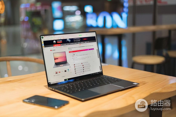 普通电脑和苹果电脑(普通电脑和苹果电脑哪个伤眼睛)