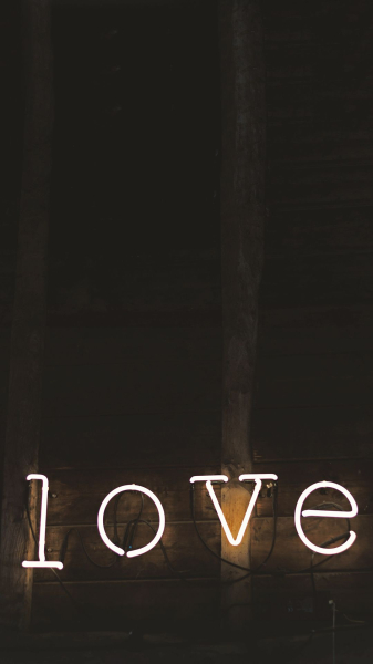 如何设置iPhone开灯壁纸(iphone11开灯壁纸怎么设置)