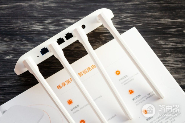 小米路由器4C体验(小米路由器4c好用吗)
