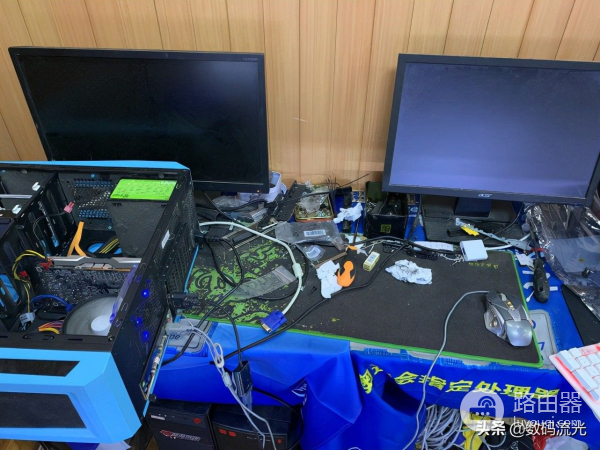 电脑黑白屏交替(电脑黑白屏交替怎么办)