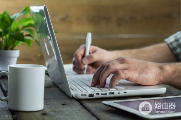 笔记本/手机等数码产品进水怎么办(手机电脑进水了怎么办)