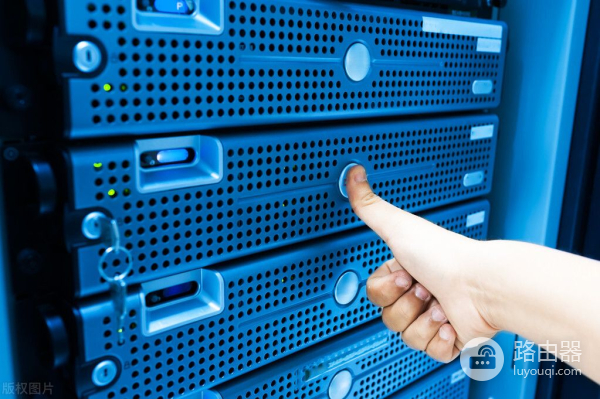 为什么网咖的电脑从来不卡(网吧的电脑为什么从来不卡)