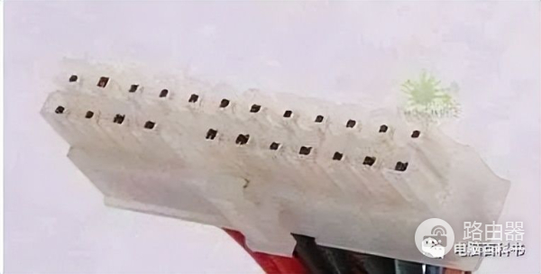 电脑主板三根线怎么接线(电脑主板开关怎么接线？要注意什么？看完下面3点，你就明白)