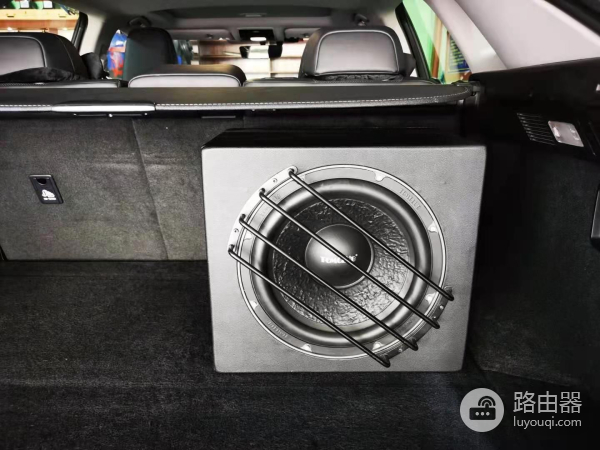 电脑低音炮故障怎么解决(低音炮出现故障怎么办？分享几个解决方法)