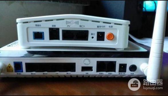 pon灯一直闪解决方案(路由器pon一直闪是什么意思)