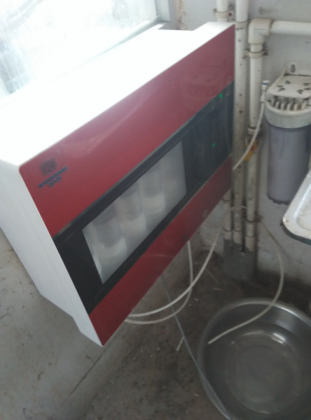 净水机电脑板怎么更换(净水器安装及滤芯更换)