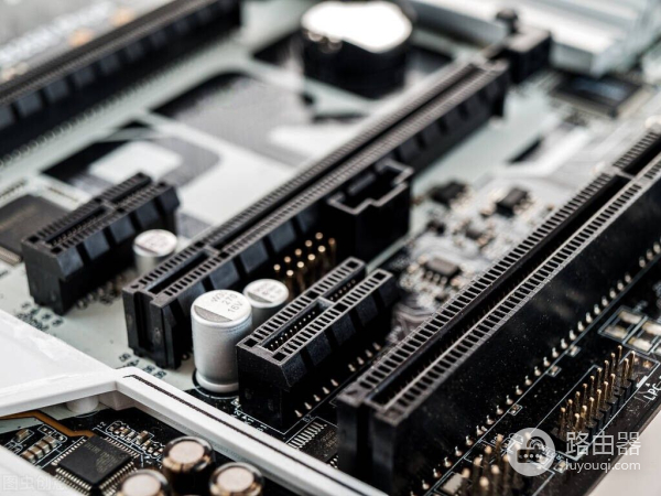 电脑主板怎么看是几个接口(电脑主板有哪些接口)