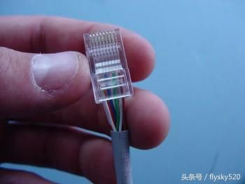 电脑插网线了怎么联网络(详解网线的接法)