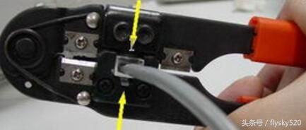 电脑插网线了怎么联网络(详解网线的接法)