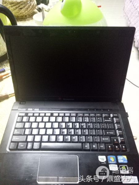 拆联想G460笔记本(老联想电脑怎么拆外壳开机)