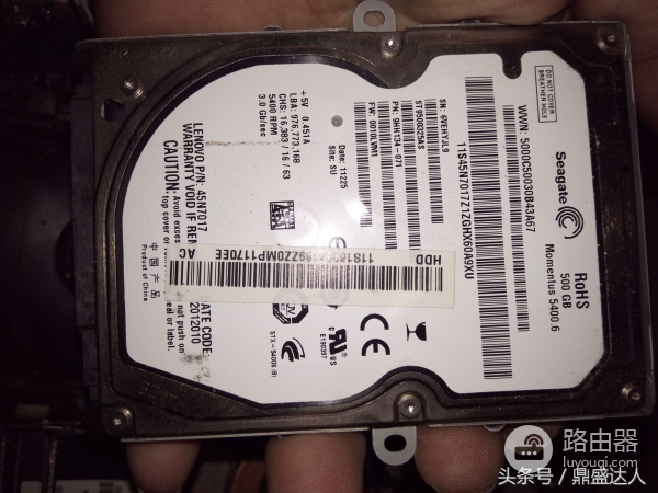 拆联想G460笔记本(老联想电脑怎么拆外壳开机)