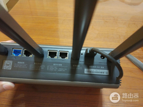 如何把路由器改成小米的(自己动手,小米路由PRO变小米路由HD)