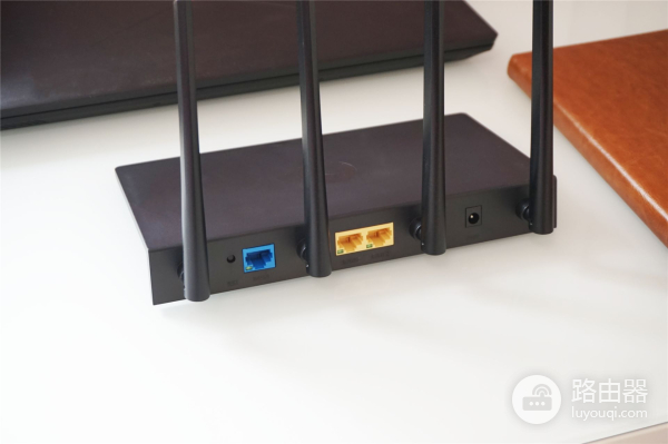 普通千兆路由器组网方式(智能组网没那么复杂,百元级千兆智能路由器蒲公英X3A也能轻松搞定)