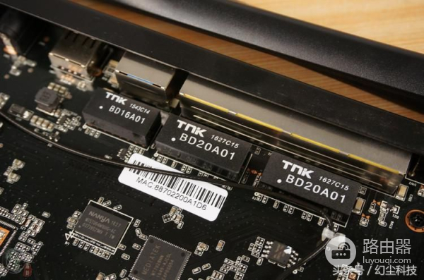 路由器如何实现异地组网(异地组网超简单,再远也变局域网!蒲公英路由器体验)