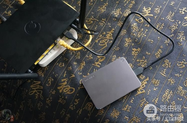 路由器如何实现异地组网(异地组网超简单,再远也变局域网!蒲公英路由器体验)