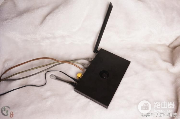 路由器如何实现异地组网(异地组网超简单,再远也变局域网!蒲公英路由器体验)