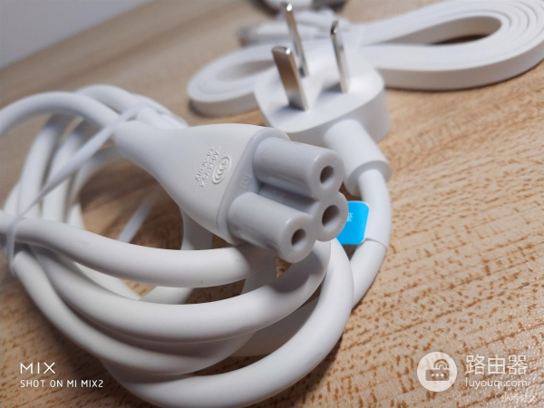 小米路由器组网评测网速(4线组网带来的极致体验 -记小米路由器MESH)