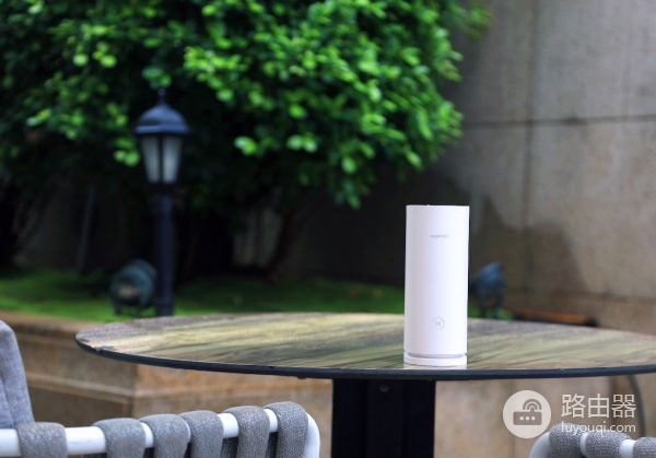 华为千兆路由器如何组网(居然可以这样?华为路由Q6组网神操作,有电就有好Wi-Fi)