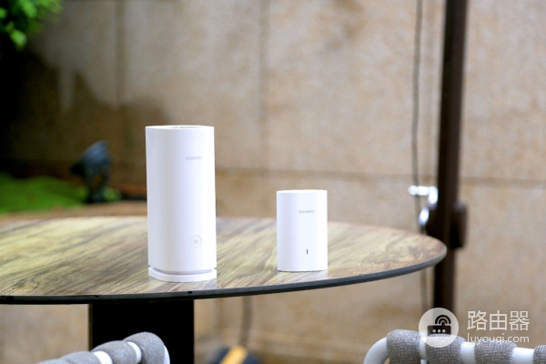 华为千兆路由器如何组网(居然可以这样?华为路由Q6组网神操作,有电就有好Wi-Fi)