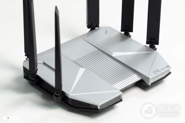 中兴路由器如何家庭组网(自研芯片+双2.5GE网口加持,中兴AX5400 Pro+ 路由器评测)