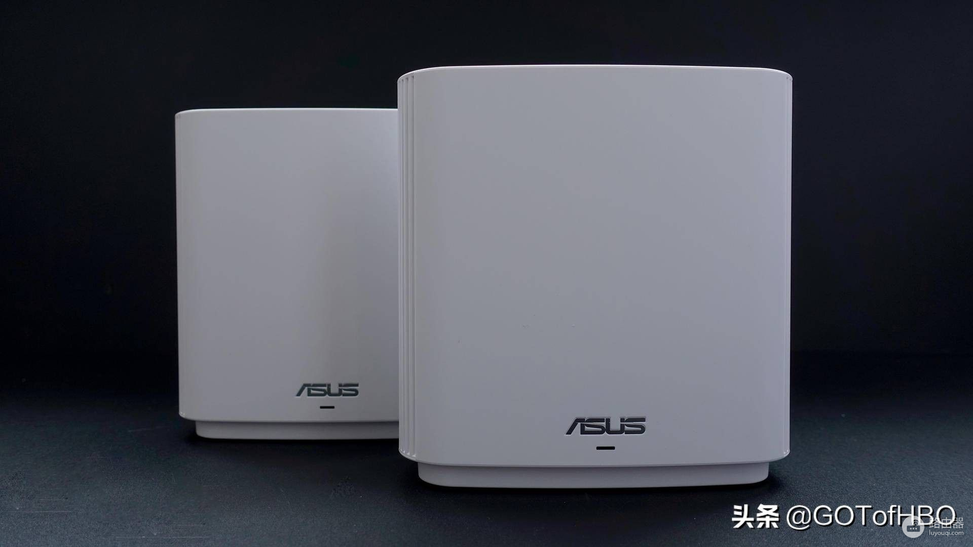 asus路由器组网(重新定义家庭组网方式：华硕灵耀AC3000路由器体验)