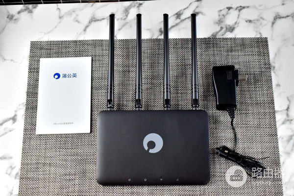 插卡接路由器组网(可以插4G卡的无线组网路由-蒲公英X4C 全网通4G插卡无线路由器)