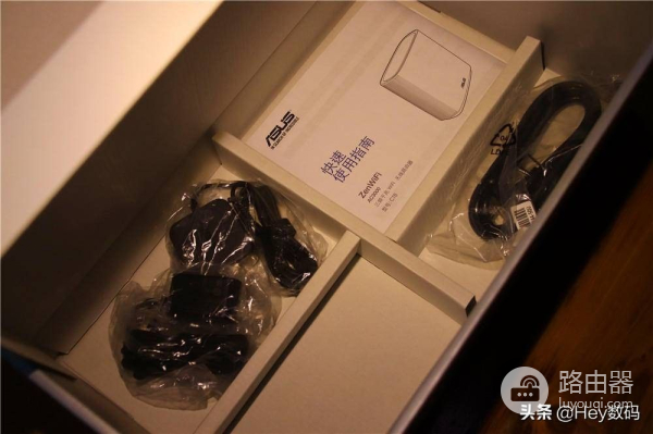 灵耀路由器组网(AiMesh组网,从此信号满格 华硕灵耀AC3000分布式路由体验评测)