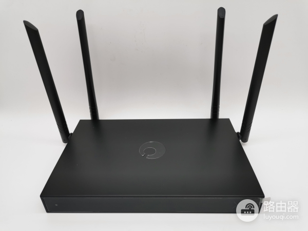 组网盒子和路由器(手机、电视盒子也能异地组网访问NAS:蒲公英路由器X5、X4C体验)