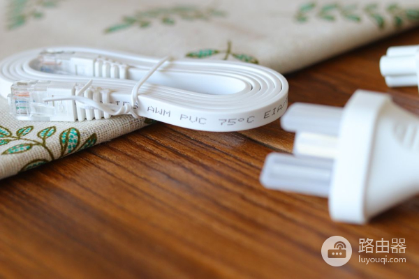 华为路由器组网部分(小白也能搞定的宽带升级及路由组网方案-华为路由 Q2 Pro)